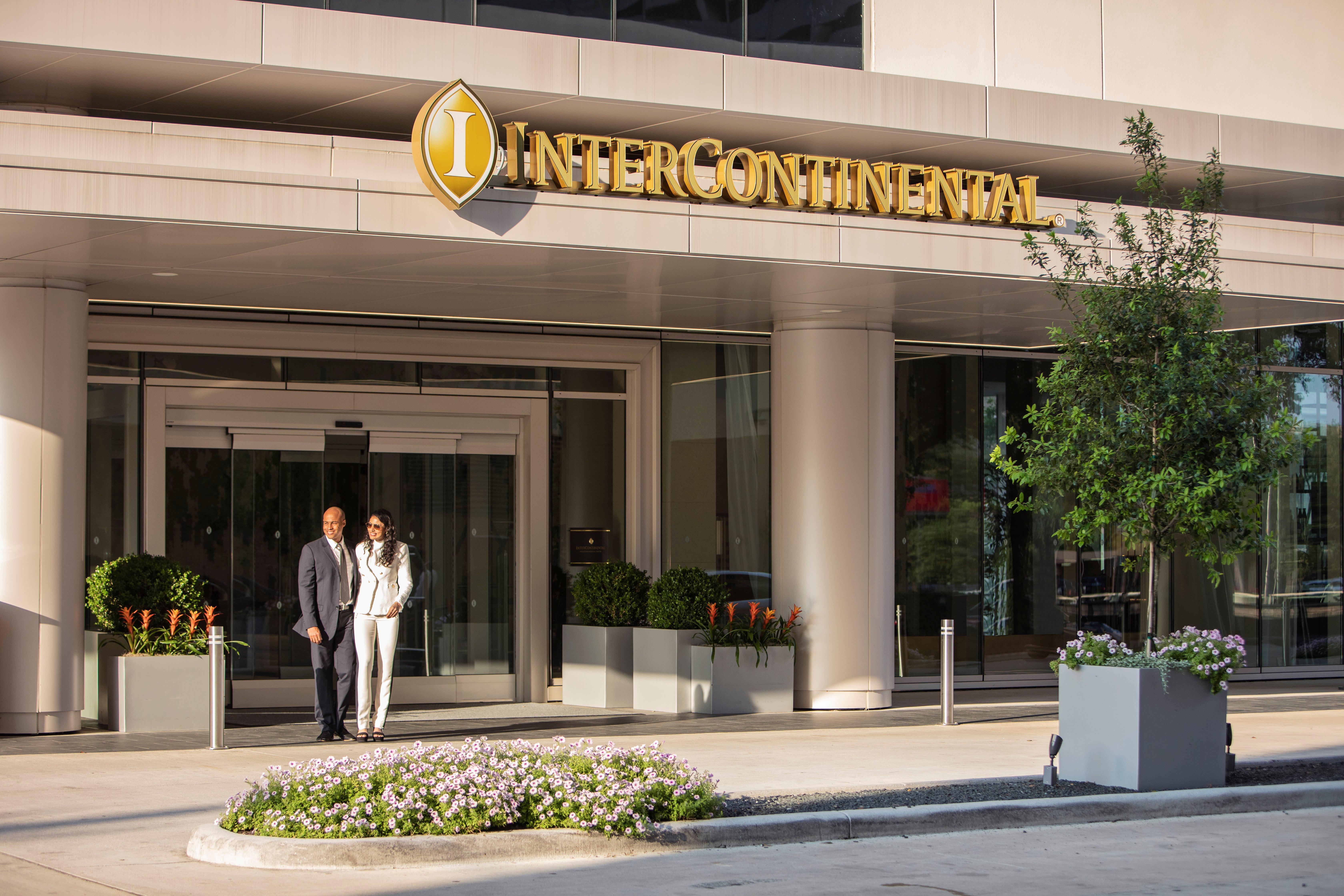 Intercontinental Houston By Ihg Hotel Bagian luar foto