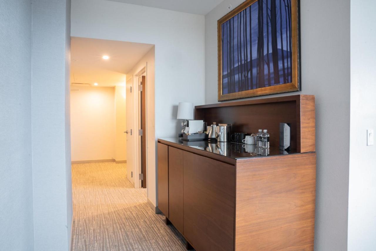 Intercontinental Houston By Ihg Hotel Bagian luar foto